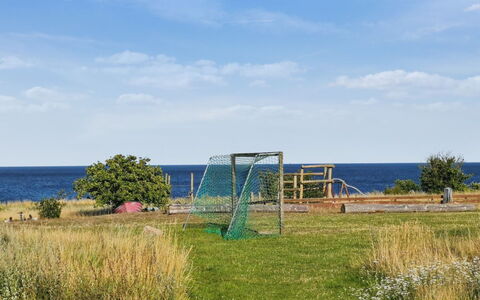 Elvira - 300M from the Sea: Holz, Dach, Die Architektur, Zuhause, Haus, Hütte, Abstellgleis, Hartholz, Steigung, Estate
