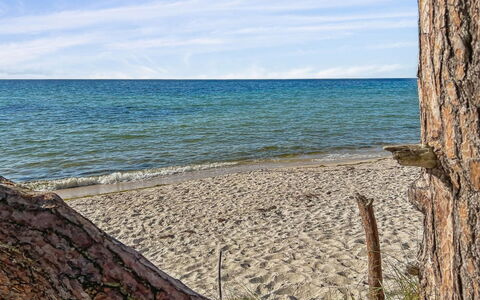 Ellynor - 600M from the Sea: Blau, Wasser, Gewässer, Strand, Küste, Holz, Küsten Und Ozeanische Forms, Meer, Ufer