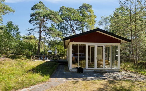 Fredsine - 1.2Km from the Sea: Holz, Dach, Die Architektur, Zuhause, Haus, Hütte, Abstellgleis, Hartholz, Steigung, Estate