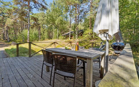 Fredsine - 1.2Km from the Sea: Holz, Dach, Die Architektur, Zuhause, Haus, Hütte, Abstellgleis, Hartholz, Steigung, Estate
