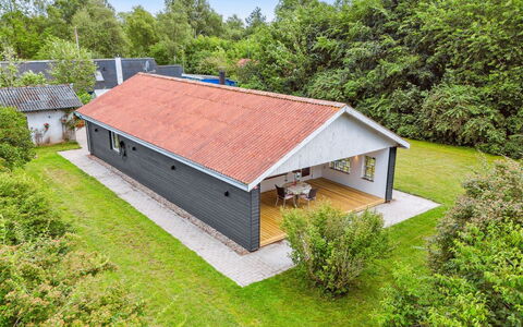 Geske - 3.2Km from the Sea: Holz, Dach, Die Architektur, Zuhause, Haus, Hütte, Abstellgleis, Hartholz, Steigung, Estate