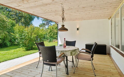 Geske - 3.2Km from the Sea: Holz, Dach, Die Architektur, Zuhause, Haus, Hütte, Abstellgleis, Hartholz, Steigung, Estate