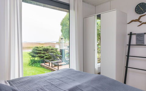 Kiviniemi: Interior Design, Möbel, Holz, Schlafzimmer, Bett, Fussboden, Flooring, Zimmer, Zuhause, Beleuchtung