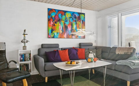 Leny - 900M from the Sea: Möbel, Interior Design, Couch, Flooring, Fussboden, Wohnzimmer, Beleuchtung, Tabelle, Zimmer, Zuhause