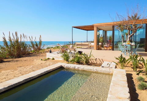 Casa Ninfa - Ispica, Sicilia: Wasser, Himmel, Pflanze, Eigentum, Azurblau, Die Architektur, Schatten, Freizeit, Gebäude, Landschaft