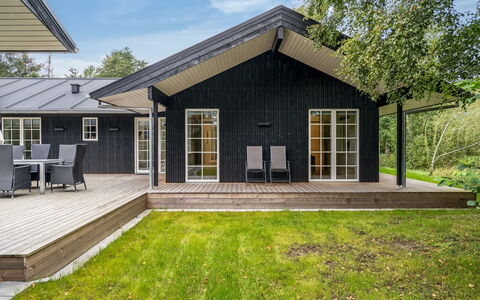 Babara - 350M from the Sea: Holz, Zuhause, Veranda, Deck, Hartholz, Dach, Holzbeize, Holzboden, Eco Hotel