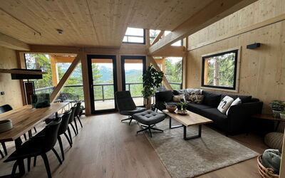 Unterkunft:&nbsp;02 Nth014 Sup Chalet mit Sauna und Hot Tub 3 Etage