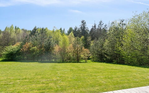 Tian: Dach, Hütte, Zuhause, Schatten, Abstellgleis, Bauernhaus, Veranda, Outdoor Struktur, Gartenbauten