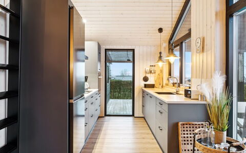 Fenno - 200M from the Sea: Schwimmbad, Ferienort