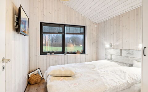 Fenno - 200M from the Sea: Schwimmbad, Ferienort