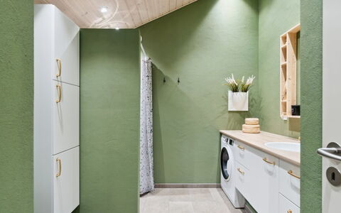 Fenno - 200M from the Sea: Schwimmbad, Ferienort