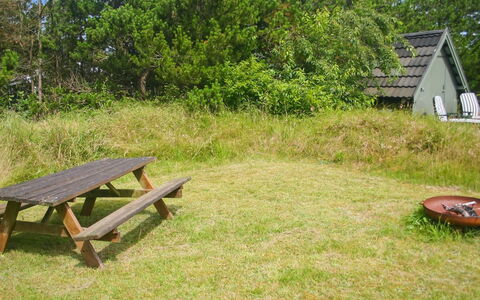 Gisa - 400M from the Sea: Blau, Strauch, Hütte, Ground, Garten, Estate, Schatten, Landscaping, Bauernhaus, Eco Hotel
