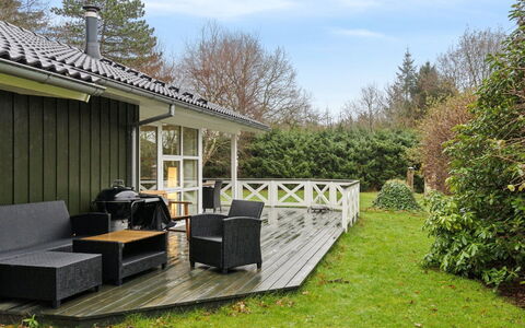 Ananda - 900M from the Sea: Blau, Strauch, Hütte, Ground, Garten, Estate, Schatten, Landscaping, Bauernhaus, Eco Hotel