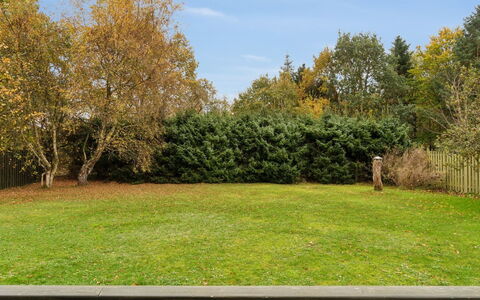 Ananda - 900M from the Sea: Blau, Strauch, Hütte, Ground, Garten, Estate, Schatten, Landscaping, Bauernhaus, Eco Hotel