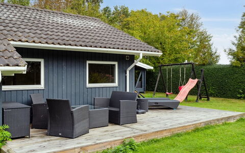 Thorke - 200M from the Sea: Haus, Zuhause, Dach, Hütte, Estate, Landscaping, Gartenbauten, Abstellgleis, Bauernhaus