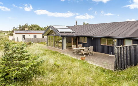Gidske - 300M from the Sea: 