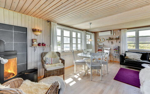 Heilo - from the Sea: Interior Design, Möbel, Holz, Decke, Flooring, Fussboden, Zuhause, Zimmer, Holzboden, Wohnzimmer