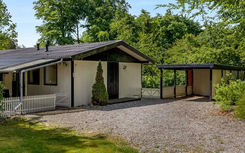 Mijat - 30Km from the Sea: Dachdecken, Hütte, Haus, Dach, Zuhause, Bauernhaus, Hütte, Estate, Dorf