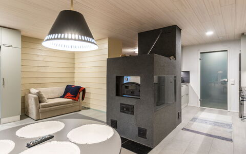 Käkikello: Möbel, Interior Design, Flooring, Fussboden, Tabelle, Decke, Küche & Esszimmer Tisch, Beleuchtung, Stuhl, Zuhause