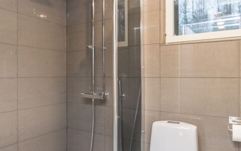 Käkikello: Möbel, Interior Design, Flooring, Fussboden, Tabelle, Decke, Küche & Esszimmer Tisch, Beleuchtung, Stuhl, Zuhause