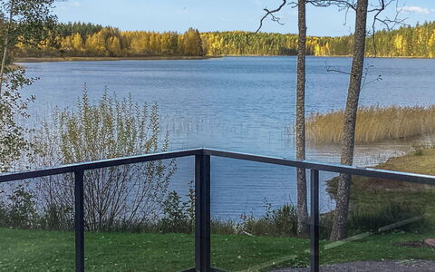 Käkikello: Möbel, Interior Design, Flooring, Fussboden, Tabelle, Decke, Küche & Esszimmer Tisch, Beleuchtung, Stuhl, Zuhause