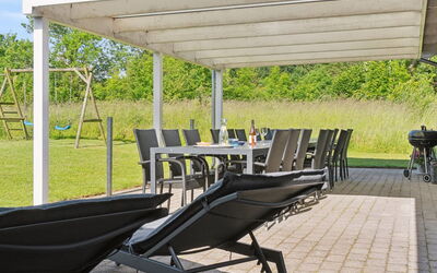 Jelke - 520M from the Sea