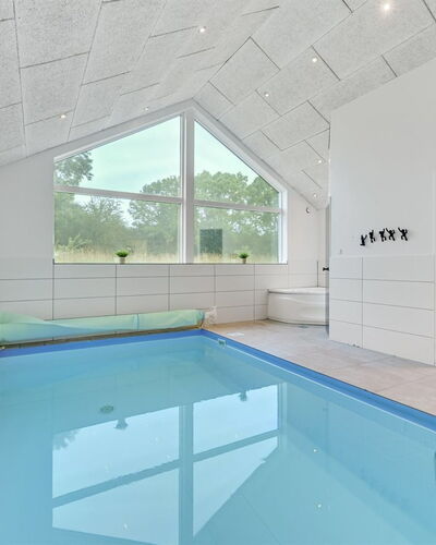 Jelke - 520M from the Sea