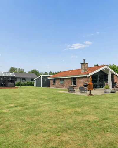 Alois - 31Km from the Sea