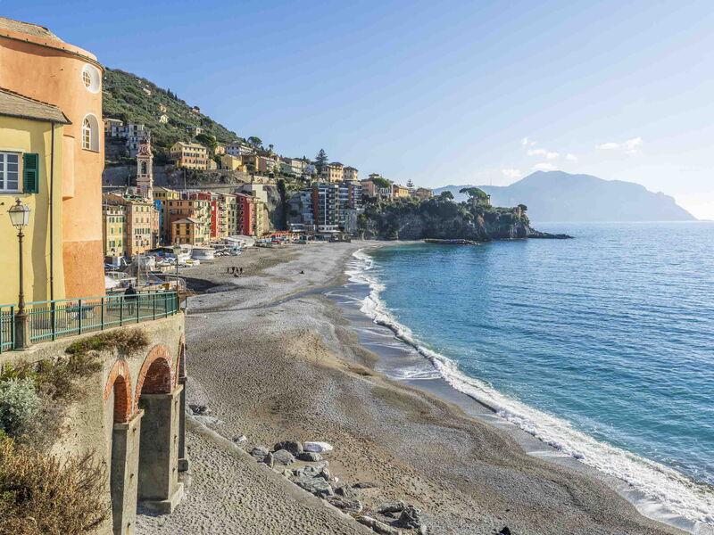 Spacious Apartment In Sori With Large Terrace - So