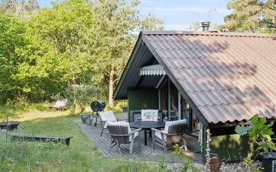 Fietje - 200M from the Sea