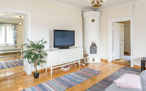 Lehtola: Holz, Flooring, Fussboden, Möbel, Holzboden, Interior Design, Etagenbett, Zimmer, Holzbeize, Hartholz
