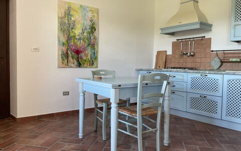 Casa 'il Nocciolo': Eigentum, Möbel, Tabelle, Gebäude, Holz, Interior Design, Bilderrahmen, Haus, Fussboden, Farbe