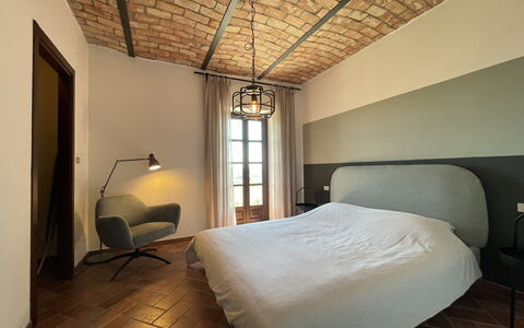 Casa 'il Nocciolo': Eigentum, Möbel, Komfort, Gebäude, Holz, Interior Design, Schatten, Fussboden, Flooring, Bettrahmen