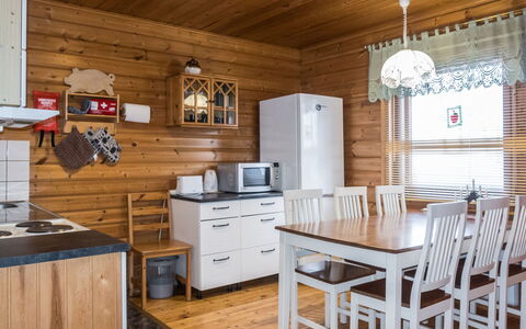 Aarnitupa: Holz, Möbel, Küche, Decke, Interior Design, Flooring, Cabinetry, Countertop, Fussboden, Zuhause