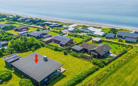Niesina - 100M from the Sea: Holz, Dach, Die Architektur, Zuhause, Haus, Hütte, Abstellgleis, Hartholz, Steigung, Estate