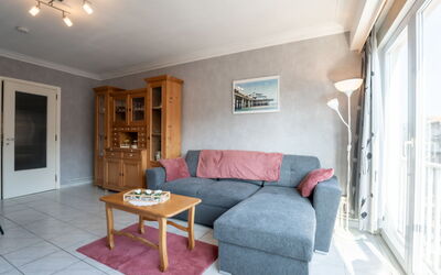 Centrally Located Graaf Jan