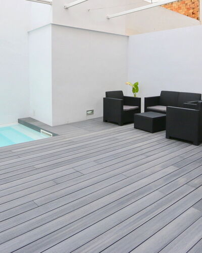 Loft Villalonga: Gebäude, Holz, Flooring, Fussboden, Urban Design, Zimmerpflanze, Pflanze, Tabelle, Schwimmbad
