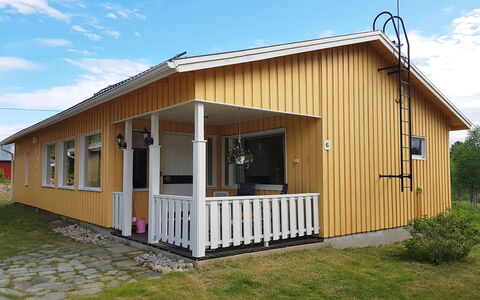 Saajola: Gebäude, Fenster, Holz, Dach, Haus, Hütte, Abstellgleis, Zuhause, Grundstueck, Tür