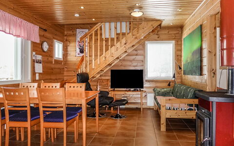 Lomahuoneisto B: Möbel, Stuhl, Gartenmöbel, Tabelle, Holz, Tisch Im Freien, Küche & Esszimmer Tisch, Schatten, Garten, Regenschirm