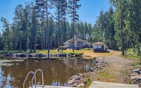 Palanteen Haavelinna: Baum, Hütte, Haus, Zuhause, Bank, Estate, Reflexion, Wald, Teich, Reservoir