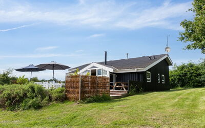 Katharine - 175M from the Sea