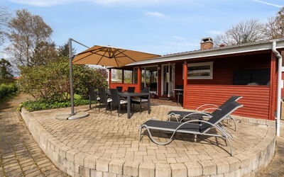 Safina - 100M from the Sea
