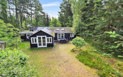 Borghild - 1Km from the Sea: Zuhause, Hütte, Veranda, Abstellgleis, Bauernhaus, Outdoor Struktur