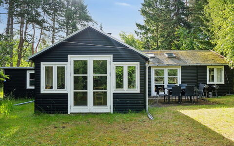 Borghild - 1Km from the Sea: Zuhause, Hütte, Veranda, Abstellgleis, Bauernhaus, Outdoor Struktur