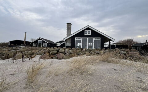 Ofrath - 5M from the Sea: Haus, Zuhause, Hütte, Die Architektur, Dach, Tür, Abstellgleis, Estate, Bauernhaus, Veranda