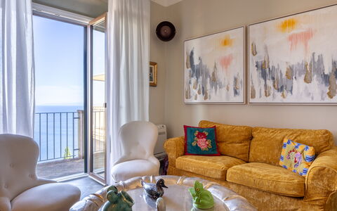 Sunset Sea View, Baratti, Populonia, Wifi, Ac: Möbel, Interior Design, Wand, Fussboden, Zimmer, Couch, Flooring, Textil, Wohnzimmer, Bilderrahmen