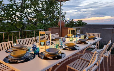 Sunset Sea View, Baratti, Populonia, Wifi, Ac: Möbel, Tabelle, Stuhl, Küche & Esszimmer Tisch, Gartenmöbel, Tisch Im Freien, Restaurant, Schatten, Eco Hotel, Esszimmer