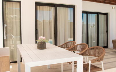 Villa Iris