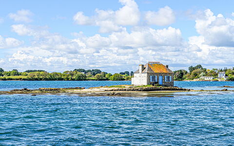 Maison Maison Ty Mad: Wasser, Wasservorräte, Gewässer, Wasserweg, Küsten Und Ozeanische Forms, Wasserlauf, See, Haus, Bank, Meer
