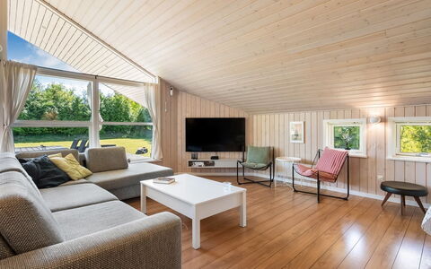 Anca - 450M from the Sea: Interior Design, Möbel, Flooring, Couch, Fussboden, Holzboden, Holz, Decke, Wohnzimmer, Zimmer
